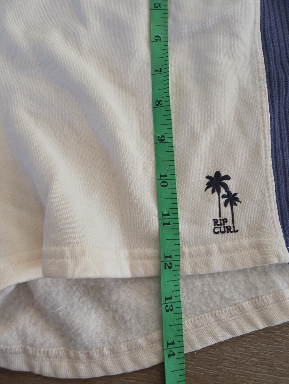 Rip Curl Melting Waves Fleece Short Size XL - Picture 5 of 6